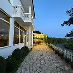 Bed & Breakfast Horizont Baks-Rrjoll