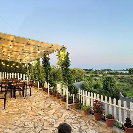 Horizont Bed & Breakfast Baks-Rrjoll